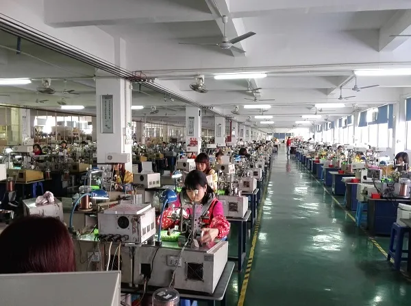 Indutor de potência de bobina de estrangulamento de modo comum com base
